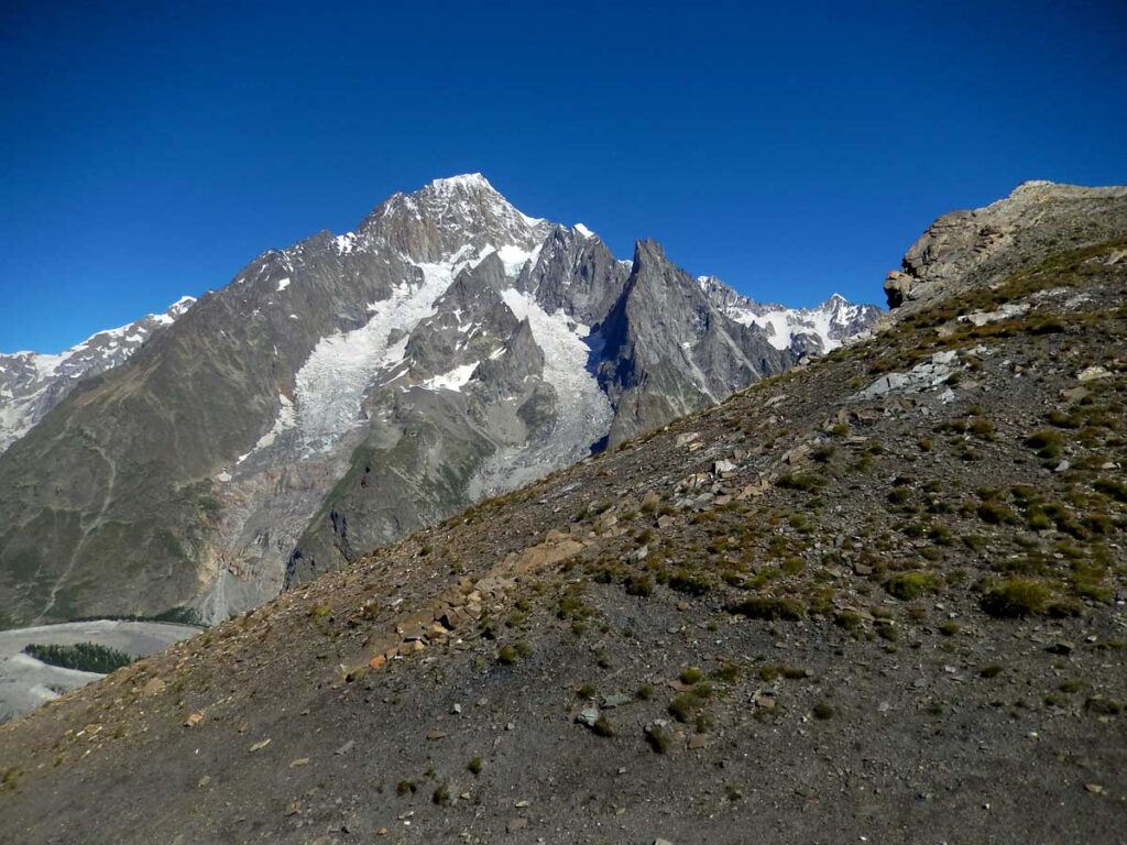 Scorcio del Monte Bianco dal Col de la Youlaz (2661 m).